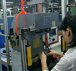 深圳氣液增壓機6噸-某電子元件加工設(shè)備廠家